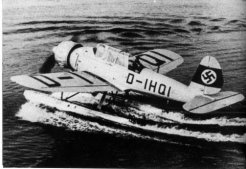 Plane sailing Arado Ar 196